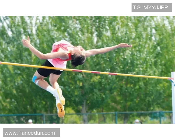 学生足球：培养团队精神与身体素质的校园运动新风尚